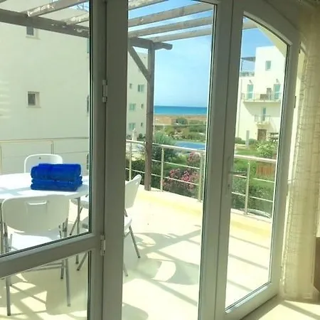 Ev | Cyprus - Διαμέρισμα Καζιβερά