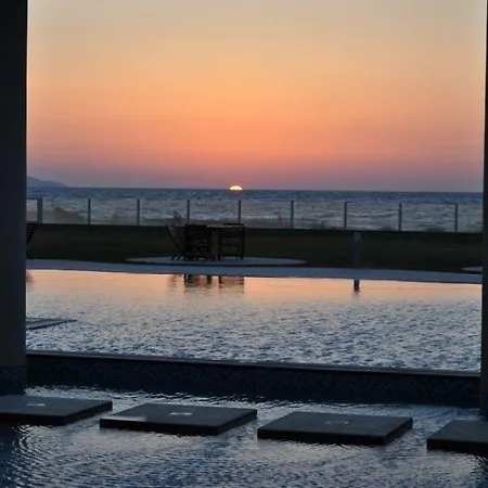 Ev | Cyprus - Καζιβερά
